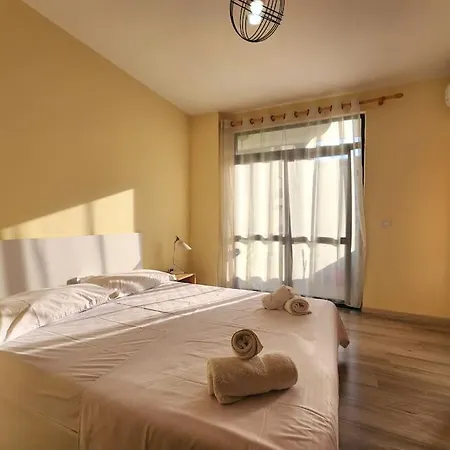 Grande Expo Flat W 24h Self Check In Apartment