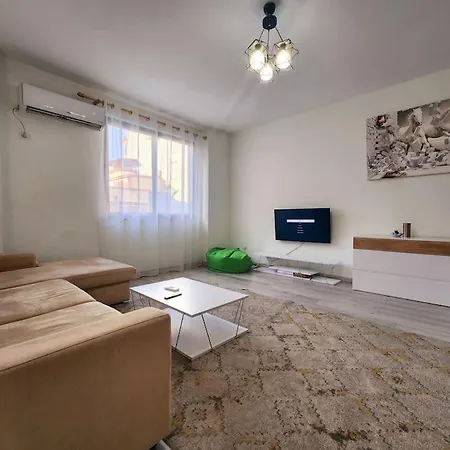 Grande Expo Flat W 24h Self Check In Apartment Tirana